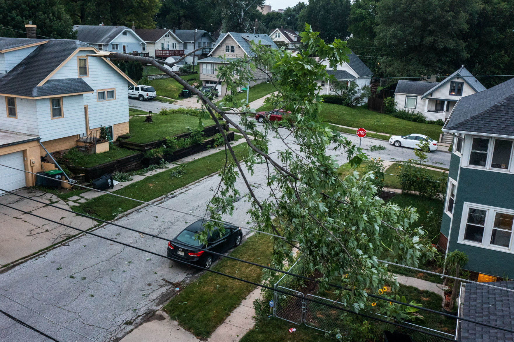 071121-owh-new-stormdamage-pic-cm001.jpg